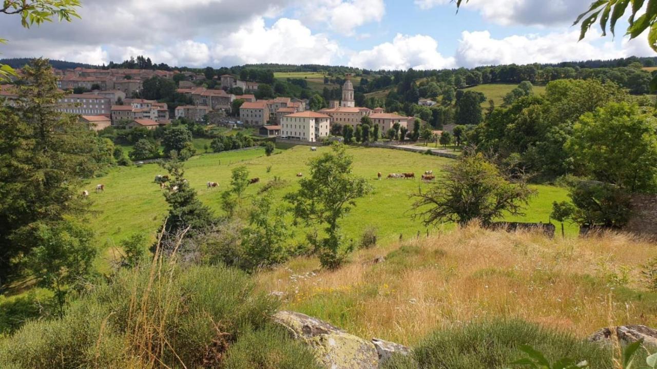Le Petit Holiday home Pradelles